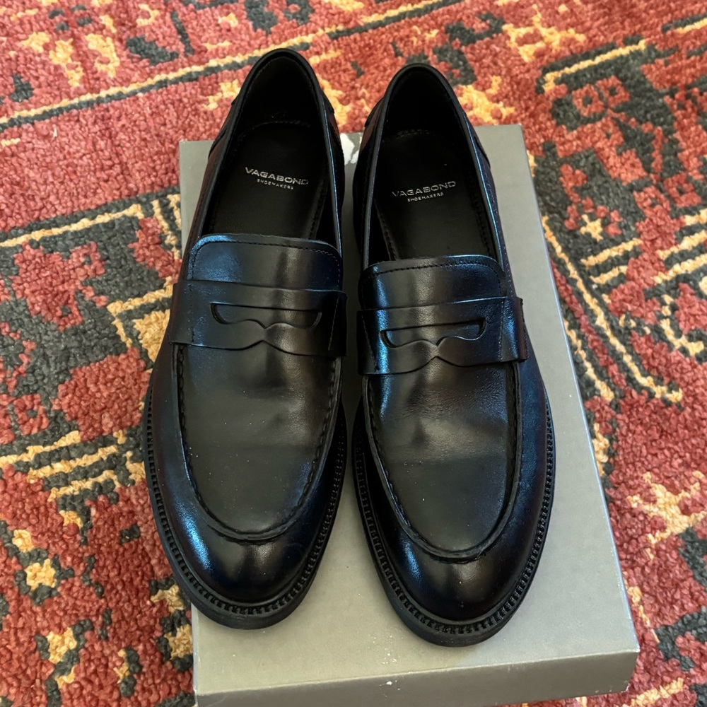 Vagabond Alex loafers size 40/9.5 womens us